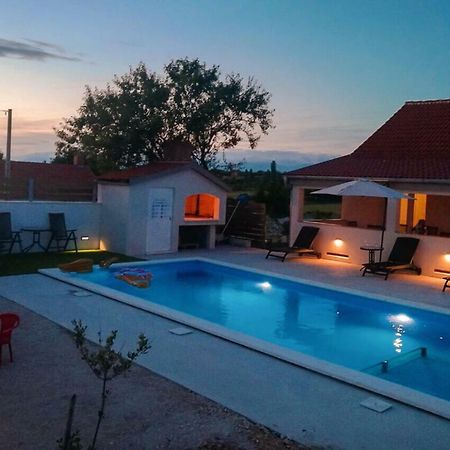 Holiday House Mia Murvica  Экстерьер фото