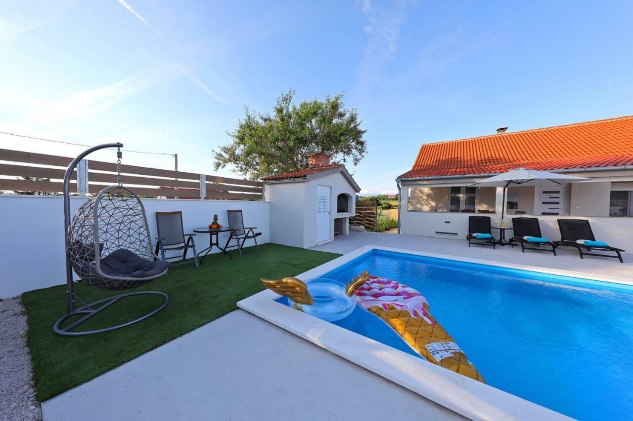 Holiday House Mia Murvica  Экстерьер фото