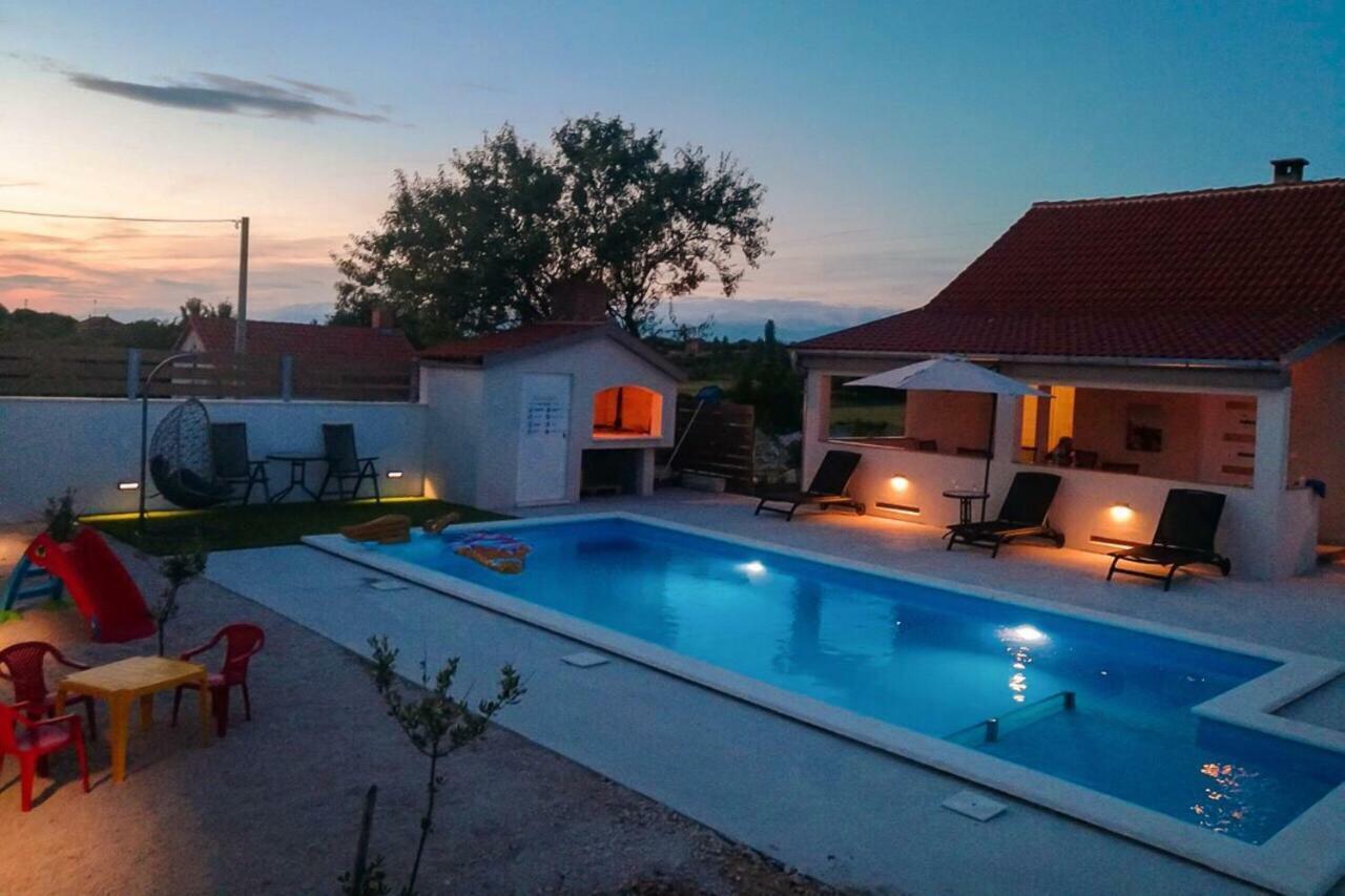 Holiday House Mia Murvica  Экстерьер фото